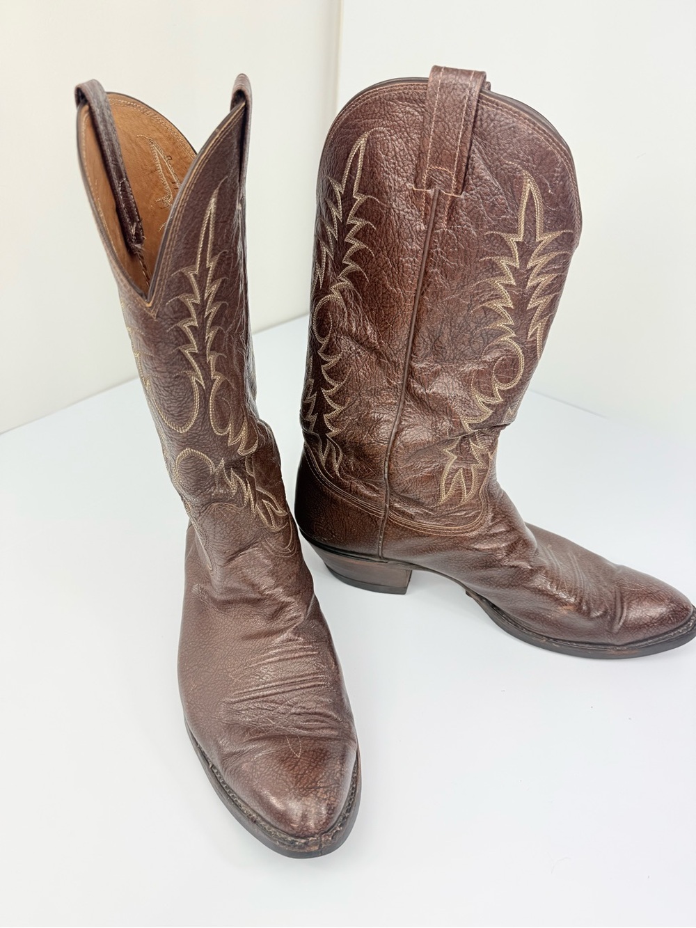Nocona Brown Leather Cream Stitch Western Style Mens Cowboy Boots